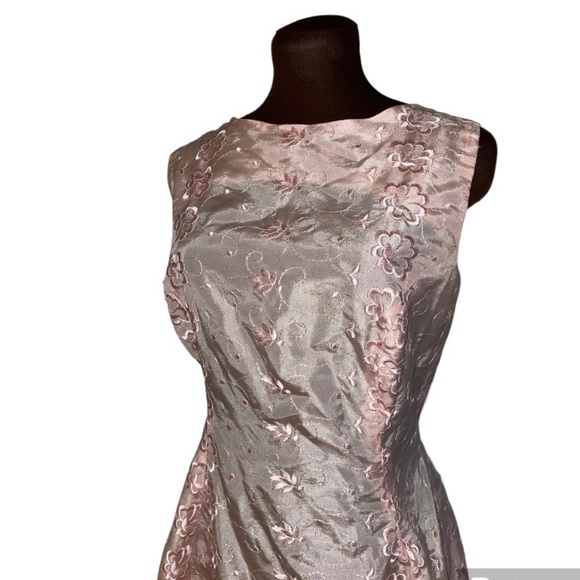Stunning Vintage Hand Made Pink Floral Taffeta Rear Sash Ribbon Bow Dress - Picture 3 of 13